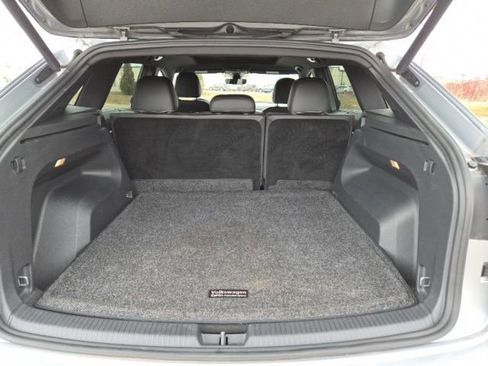 Used 2021 Volkswagen Atlas Cross Sport SEL Premium R-Line image 8