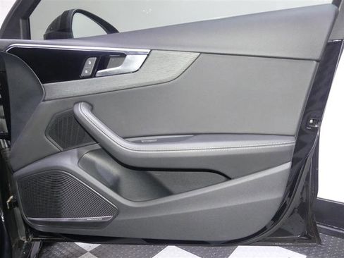 Used 2022 Audi A4 2.0T Premium Plus image 24