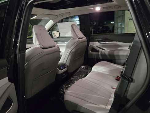 New 2026 INFINITI QX60 Luxe w/ Cargo Package image 21