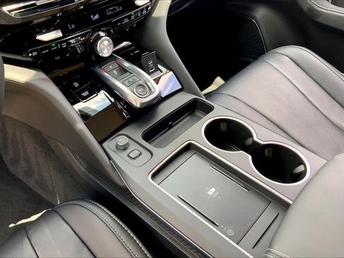 Certified 2026 Acura MDX FWD w/ Technology Package image 15