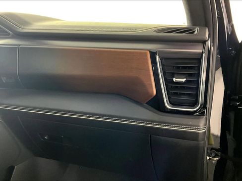 Used 2023 GMC Sierra 1500 Denali Ultimate image 18