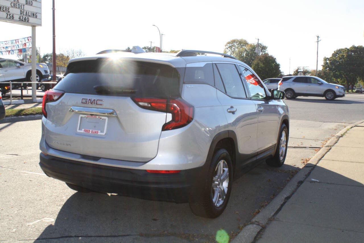 Used 2020 GMC Terrain SLE w/ Driver Convenience Package FWD image 7