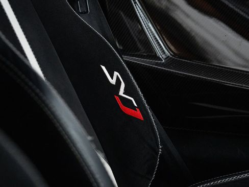 Used 2021 Lamborghini Aventador SVJ AWD/4WD image 7