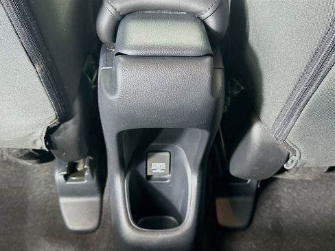 Used 2020 Honda HR-V EX image 39