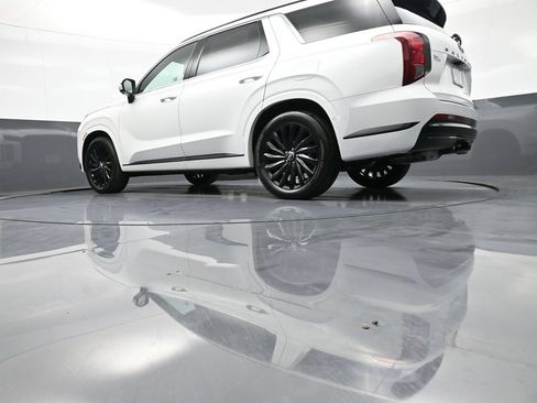 Certified 2025 Hyundai Palisade Calligraphy AWD/4WD image 36