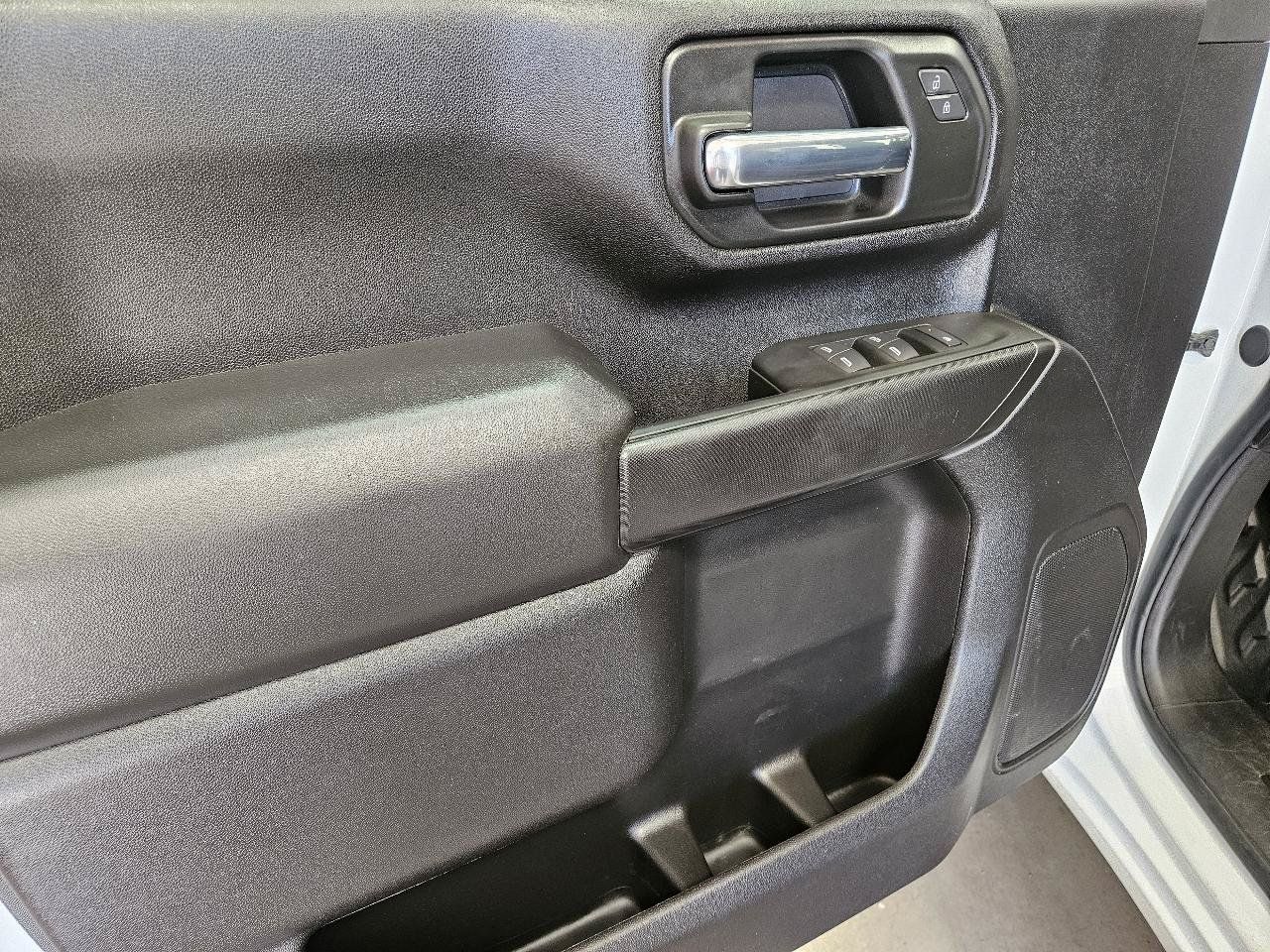 Used 2026 Chevrolet Silverado 3500 W/T AWD/4WD image 10