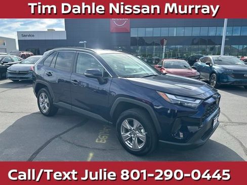 Used 2025 Toyota RAV4 XLE AWD/4WD image 1
