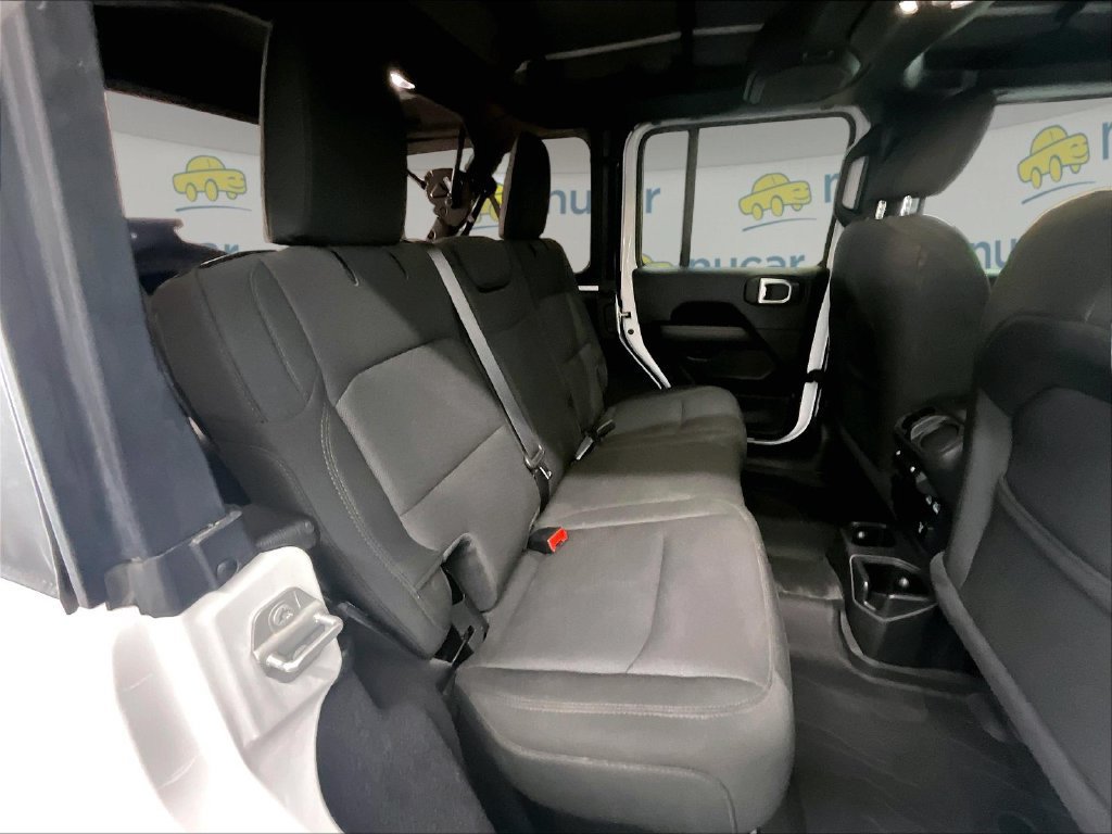 Used 2023 Jeep Wrangler Unlimited Sahara w/ LED Lighting Group AWD/4WD image 16