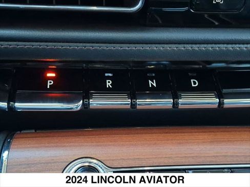 Certified 2024 Lincoln Aviator Reserve w/ Equipment Group 201A RWD image 20