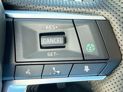 New 2026 Mitsubishi Outlander SE image 10