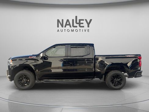 Used 2020 Chevrolet Silverado 1500 LT Trail Boss image 2