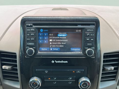 Used 2015 Nissan Titan SV w/ SV Value Truck Package RWD image 20
