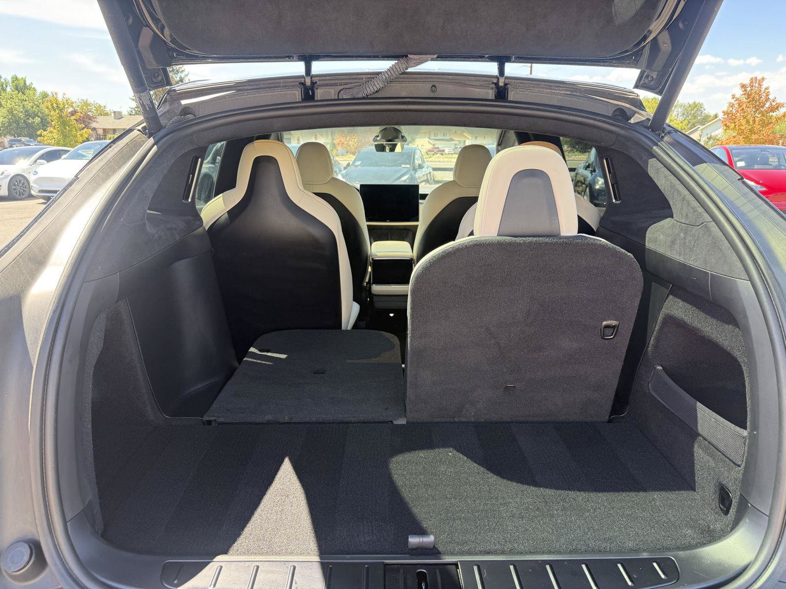Used 2022 Tesla Model X Plaid AWD/4WD image 18