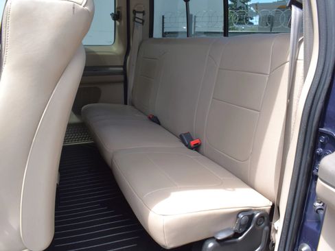 Used 2001 Ford F250 Lariat AWD/4WD image 44