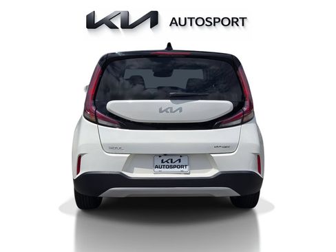 Certified 2025 Kia Soul S FWD image 9