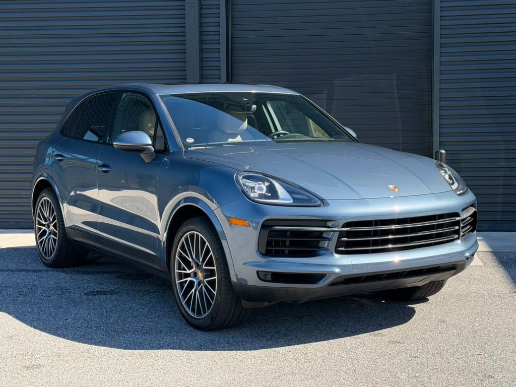 Used 2020 Porsche Cayenne AWD/4WD image 25