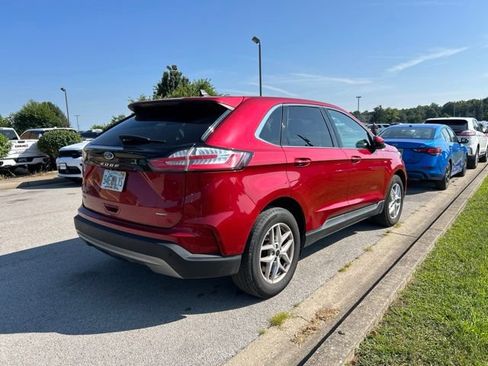 Used 2024 Ford Edge SEL AWD/4WD image 3