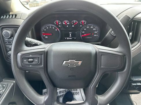 Used 2020 Chevrolet Silverado 1500 Custom Trail Boss w/ Custom Convenience Package AWD/4WD image 24