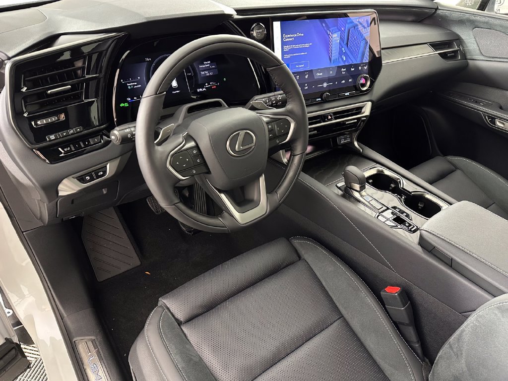 New 2026 Lexus RX 450h AWD image 15