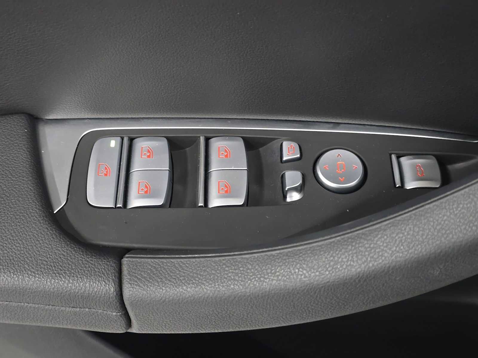 Used 2024 BMW X3 xDrive30i w/ Convenience Package w/ZPA AWD/4WD image 24