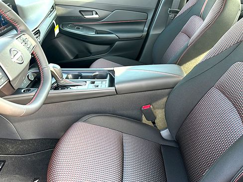 New 2026 Nissan Sentra SR w/ SR All Weather Package FWD image 10