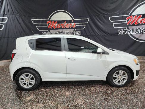 Used 2016 Chevrolet Sonic LT FWD image 7