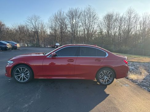 Used 2020 BMW 330i xDrive Sedan w/ Premium Package image 2