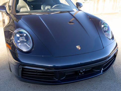 Certified 2022 Porsche 911 Carrera RWD image 15