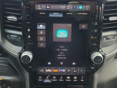 New 2026 RAM 3500 Big Horn AWD/4WD image 20