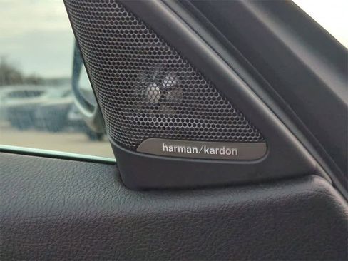 Used 2020 BMW 430i xDrive Convertible w/ Convenience Package image 21