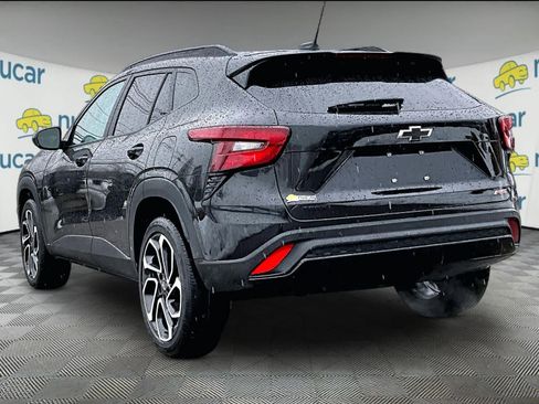 Used 2024 Chevrolet Trax RS w/ Driver Confidence Package image 4