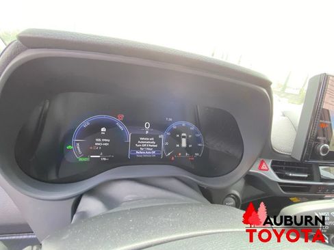 New 2026 Toyota Sienna Platinum AWD/4WD image 42