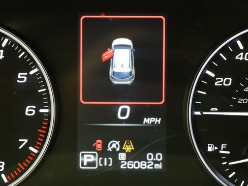 Used 2024 Subaru Crosstrek 2.0i Premium image 19