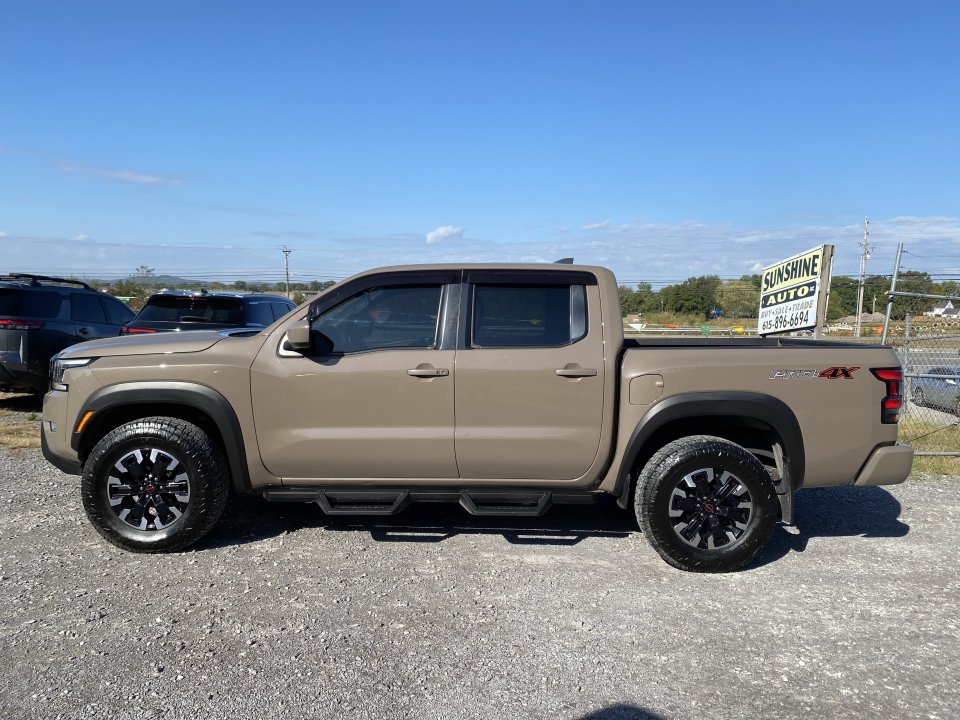 Used 2023 Nissan Frontier PRO-4X w/ Tow Package AWD/4WD image 8