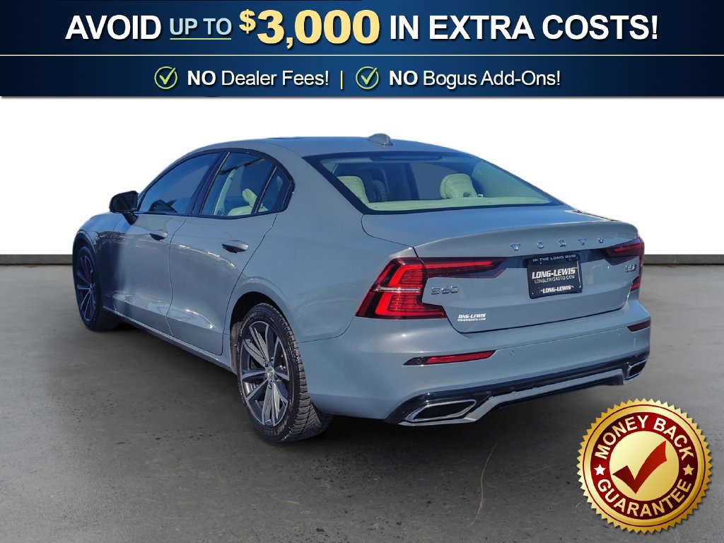 Used 2022 Volvo S60 B5 Momentum AWD/4WD image 4