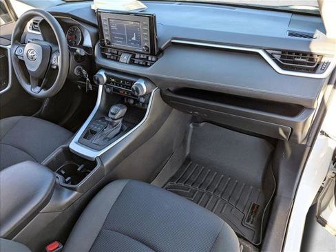 Used 2022 Toyota RAV4 LE image 20