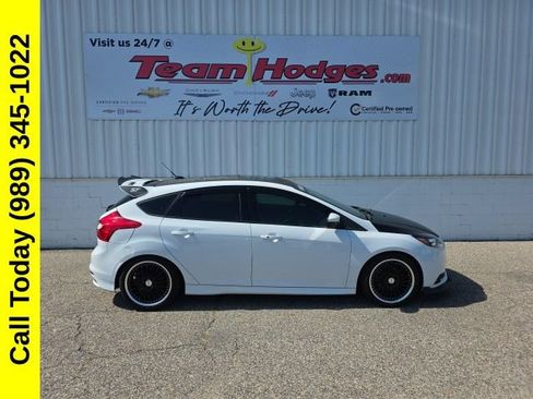 Used 2014 Ford Focus ST w/ Equipment Group 201A FWD image 1