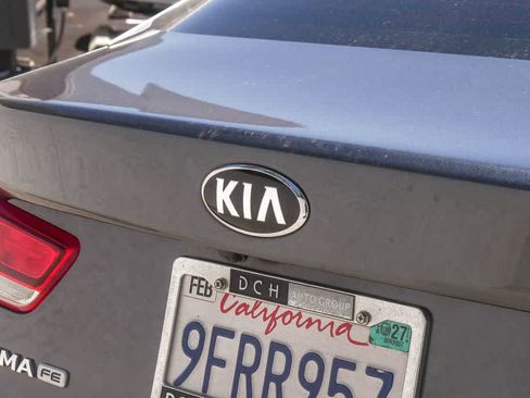Used 2020 Kia Optima LX FWD image 10