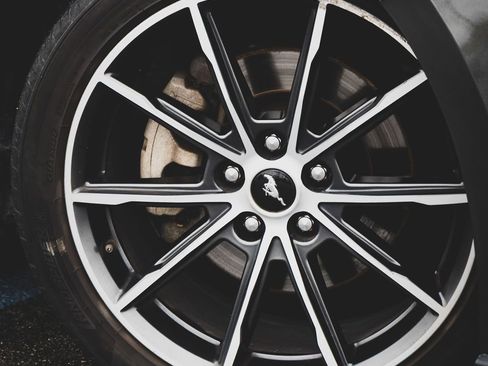 Used 2018 Ford Mustang Coupe w/ Equipment Group 101A image 16