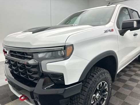 New 2026 Chevrolet Silverado 1500 ZR2 w/ LPO, Dark Essentials Package AWD/4WD image 27