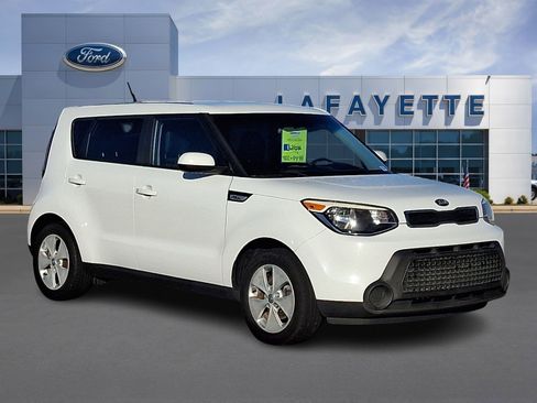 Used 2016 Kia Soul image 1