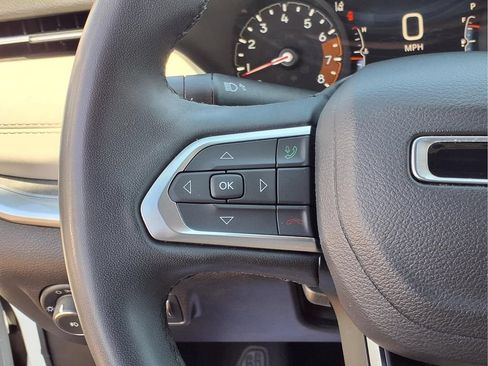 Used 2025 Jeep Compass Limited AWD/4WD image 16