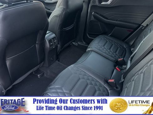 New 2024 Ford Escape SE w/ PHEV Premium Package FWD image 9