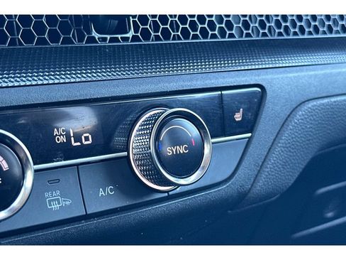 Used 2025 Honda CR-V EX image 30