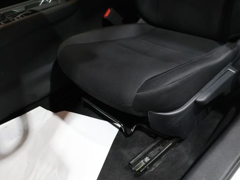 Used 2024 Nissan Sentra S image 12