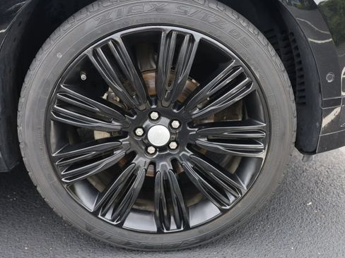 Used 2019 Land Rover Range Rover Velar R-Dynamic SE AWD/4WD image 45
