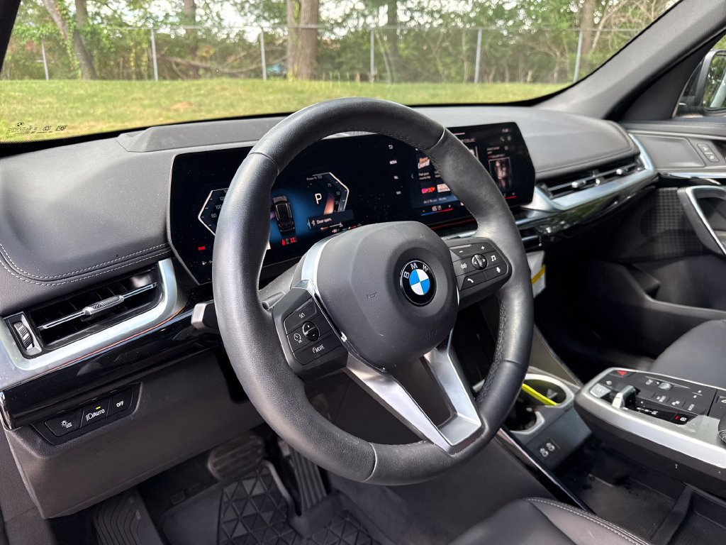 Used 2026 BMW X1 xDrive28i w/ Technology Package AWD/4WD image 14