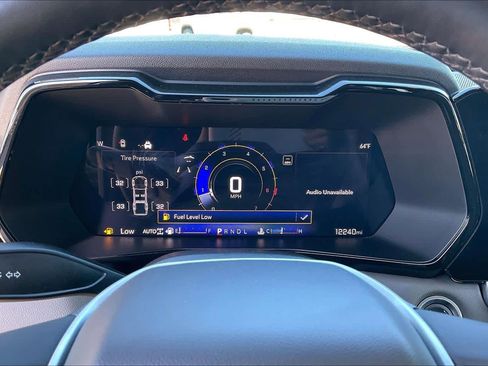 Used 2025 Chevrolet Colorado ZR2 w/ Technology Package image 25