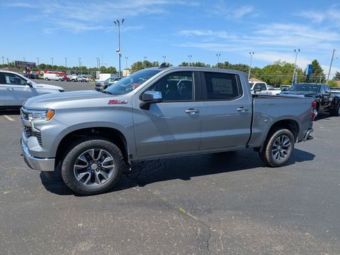 New 2026 Chevrolet Silverado 1500 LT w/ Z71 Off-Road Package AWD/4WD image 5