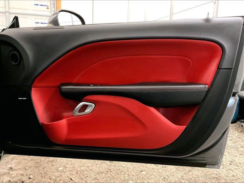 Used 2018 Dodge Challenger R/T Scat Pack RWD image 23